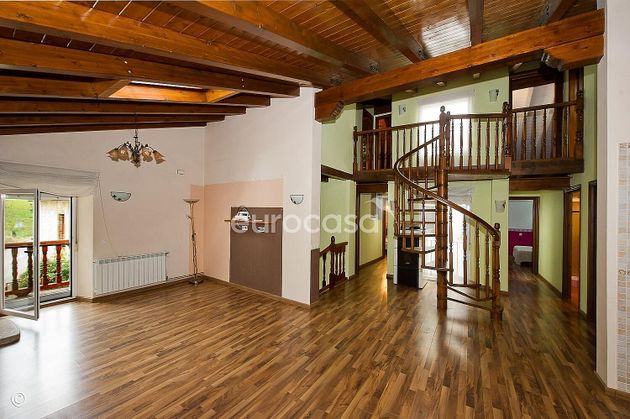 Foto 2 de Pis en venda a Santa María de Cayón de 5 habitacions amb balcó i calefacció