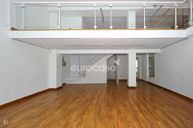 Foto 2 de Local en venda a Numancia - San Fernando de 124 m²