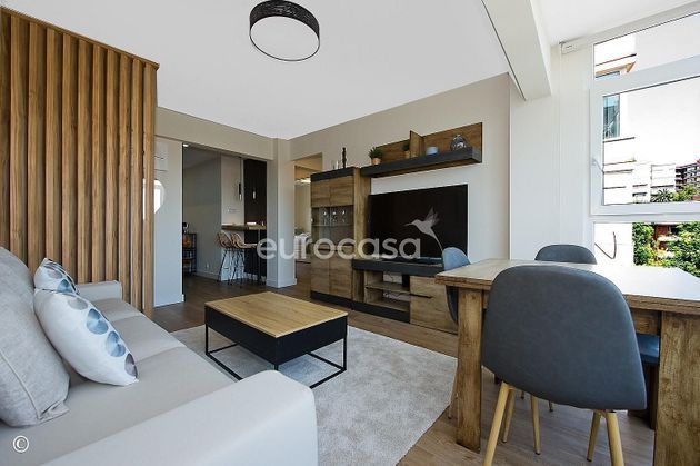 Foto 2 de Piso en alquiler en El Sardinero de 2 habitaciones con garaje y muebles