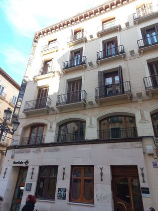 Foto 1 de Àtic en venda a calle De Alfonso I de 1 habitació amb aire acondicionat i calefacció