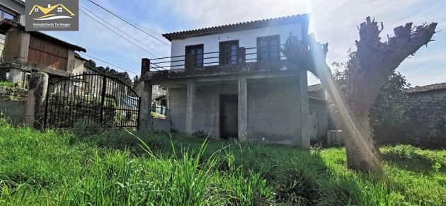 Foto 2 de Xalet en venda a Amoeiro de 2 habitacions amb terrassa i jardí
