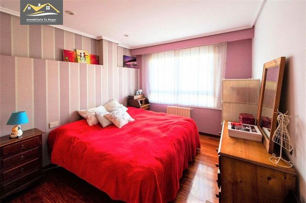 Foto 1 de Pis en venda a A Carballeira de 5 habitacions amb garatge i balcó