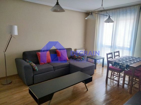 Foto 2 de Alquiler de piso en Tenderina Alta - Fozaneldi de 1 habitación con muebles y calefacción