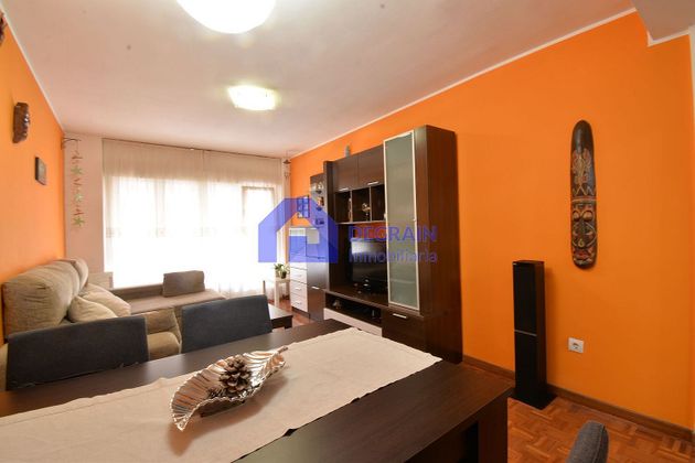 Foto 1 de Pis en venda a Santo Domingo de 3 habitacions amb calefacció i ascensor