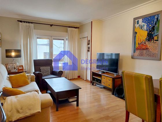 Foto 1 de Pis en venda a La Ería - Masip de 4 habitacions amb balcó i calefacció
