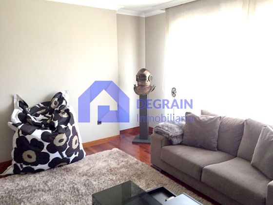 Foto 2 de Pis en venda a Montecerrao de 3 habitacions amb garatge i calefacció