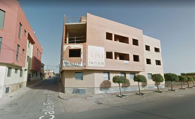 Foto 2 de Venta de edificio en calle Del Santo de 500 m²