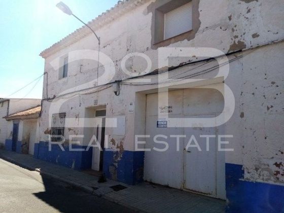 Foto 2 de Casa en venda a calle Los Areneros de 4 habitacions amb garatge