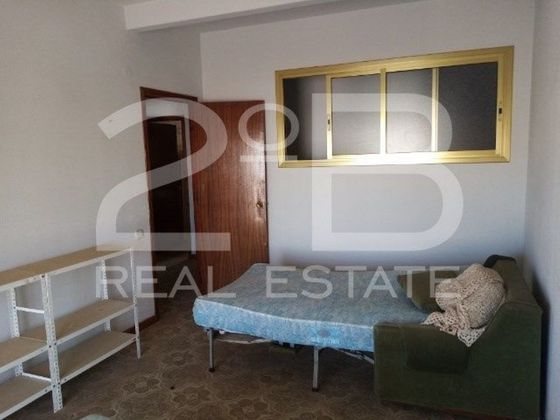 Foto 2 de Pis en venda a Consuegra de 4 habitacions amb terrassa