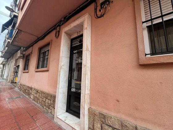 Foto 1 de Piso en alquiler en calle Bailén de 4 habitaciones con muebles y balcón