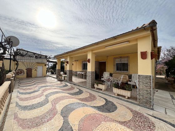 Foto 1 de Casa en venda a calle Partida D de 4 habitacions amb terrassa i garatge