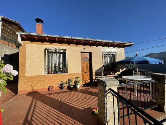 Foto 1 de Casa en venda a Zona Rural de 2 habitacions amb terrassa i garatge