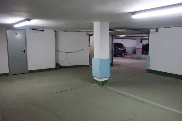 Foto 1 de Alquiler de local en Cangas con garaje