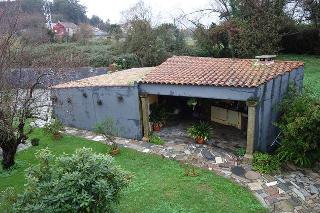 Foto 2 de Venta de chalet en Moaña de 5 habitaciones con garaje y jardín
