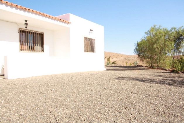 Foto 2 de Casa en venda a Tuineje de 3 habitacions amb terrassa i garatge
