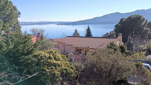 Foto 2 de Xalet en venda a Manzanares el Real de 2 habitacions amb terrassa i piscina