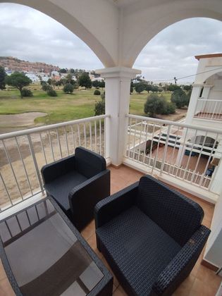 Foto 2 de Alquiler de piso en avenida Costa Levante de 2 habitaciones con muebles y balcón