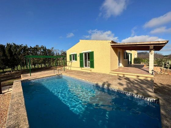 Foto 1 de Casa rural en lloguer a Sant Llorenç des Cardassar de 3 habitacions amb piscina i jardí