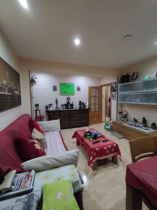Foto 2 de Piso en venta en Opañel de 3 habitaciones con terraza y aire acondicionado