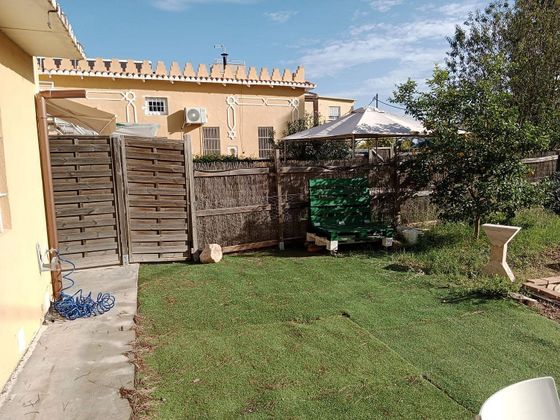 Foto 2 de Casa en alquiler en El Vedat - Santa Apolonia de 1 habitación con terraza y jardín