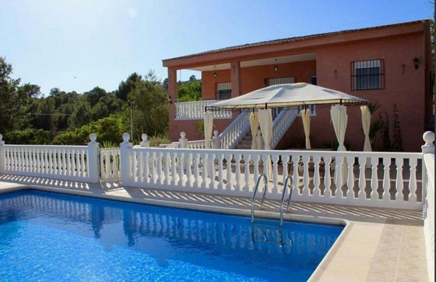 Foto 2 de Xalet en venda a Segorbe de 4 habitacions amb terrassa i piscina