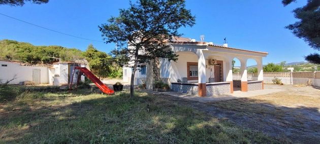 Foto 2 de Xalet en venda a Villar del Arzobispo de 4 habitacions amb terrassa i piscina