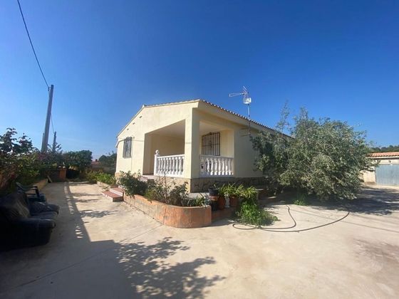 Foto 2 de Xalet en venda a Pedralba de 3 habitacions amb terrassa i garatge