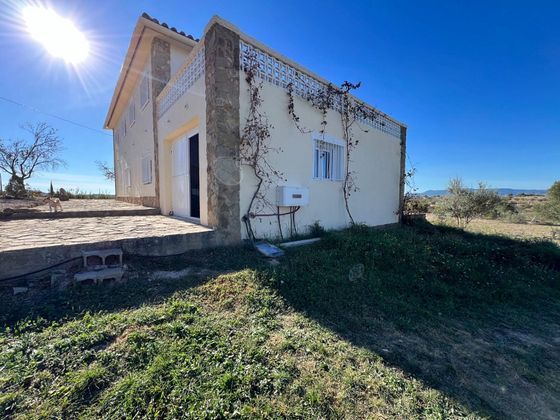 Foto 2 de Chalet en venta en Villar del Arzobispo de 4 habitaciones con terraza y piscina