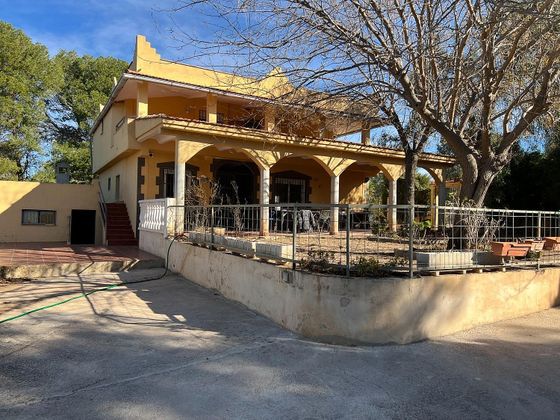 Foto 1 de Chalet en venta en Casco Antiguo de 6 habitaciones con terraza y piscina