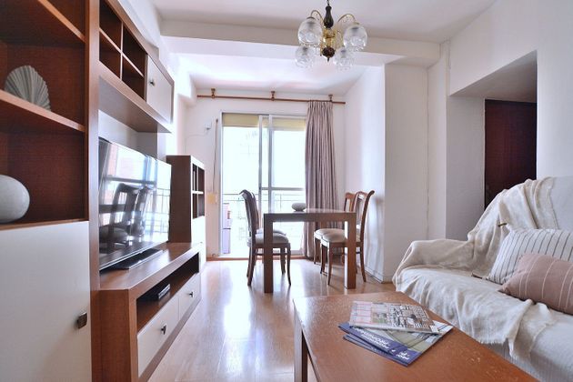 Foto 2 de Pis en venda a Rinconada de 3 habitacions amb terrassa i calefacció