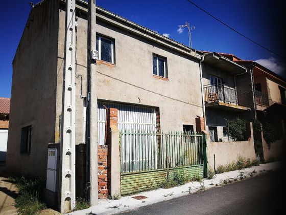 Foto 2 de Venta de casa en calle De Las Portas de 1 habitación y 110 m²