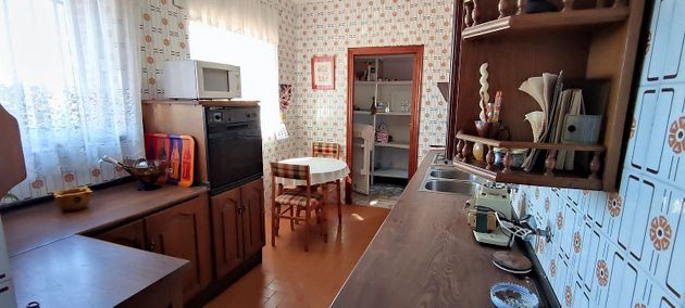 Foto 2 de Xalet en venda a calle Reguera de 4 habitacions amb terrassa i garatge