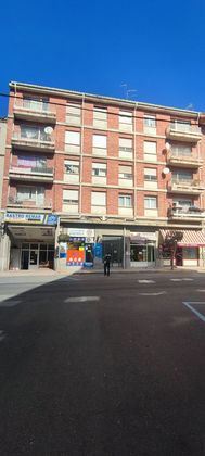 Foto 2 de Edifici en venda a calle Cuartel de la Montaña de 1707 m²