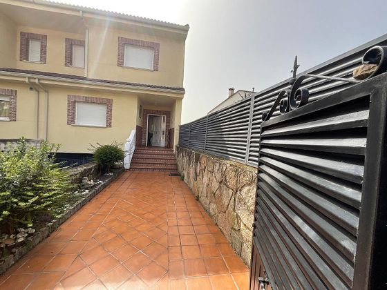 Foto 1 de Casa en venta en carretera Alcorcon Plasencia de 3 habitaciones con terraza y garaje
