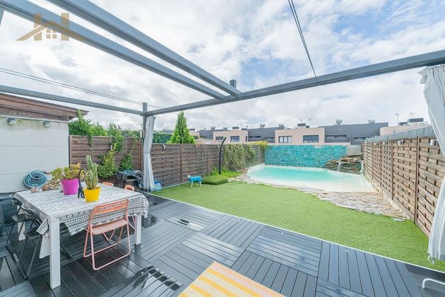 Foto 2 de Casa en venta en Urbanización Mediterráneo de 3 habitaciones con terraza y piscina