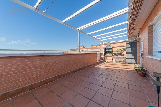 Foto 1 de Àtic en venda a Coimbra - Guadarrama de 4 habitacions amb terrassa i piscina