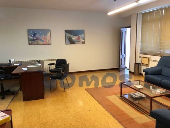 Foto 1 de Oficina en venda a Centro - Recinto Amurallado amb calefacció i ascensor