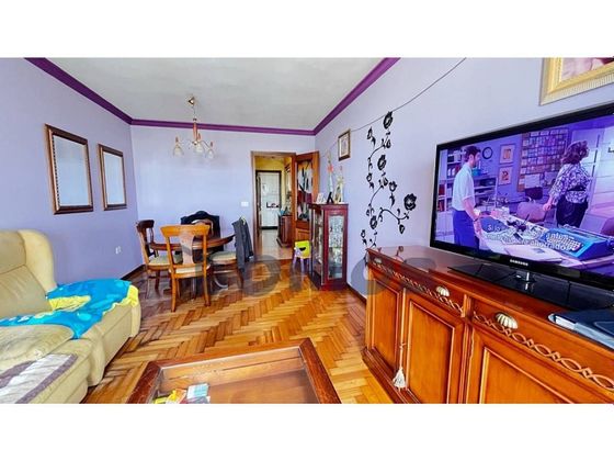 Foto 2 de Pis en venda a A Piriganlla - Albeiros - Garabolos de 4 habitacions amb garatge i calefacció