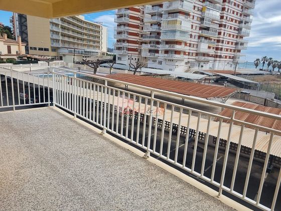 Foto 1 de Pis en lloguer a Curva - Heliópolis de 2 habitacions amb terrassa i piscina