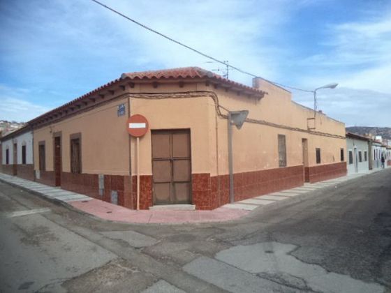 Foto 1 de Casa en venta en Carretera de Córdoba - Libertad de 4 habitaciones y 226 m²