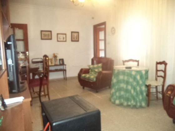 Foto 2 de Xalet en venda a Centro - Puertollano de 4 habitacions amb terrassa i aire acondicionat