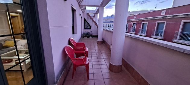 Foto 1 de Ático en venta en Tomelloso de 2 habitaciones con terraza y calefacción