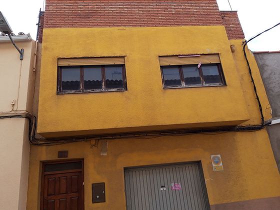 Foto 1 de Venta de casa adosada en calle Doctor Mazuecos de 2 habitaciones con terraza