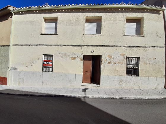 Foto 1 de Casa adossada en venda a Almodóvar del Campo de 5 habitacions amb terrassa