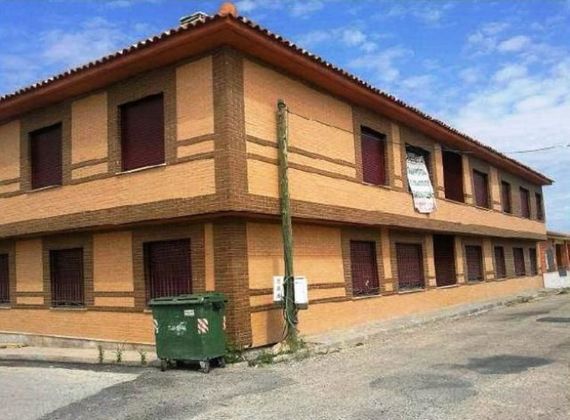 Foto 1 de Garatge en venda a Torralba de Calatrava de 153 m²