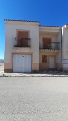 Foto 1 de Venta de chalet en Villa de Don Fadrique (La) de 4 habitaciones con terraza