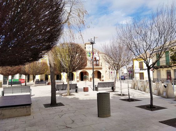 Foto 1 de Local en venda a plaza De la Constitución amb aire acondicionat