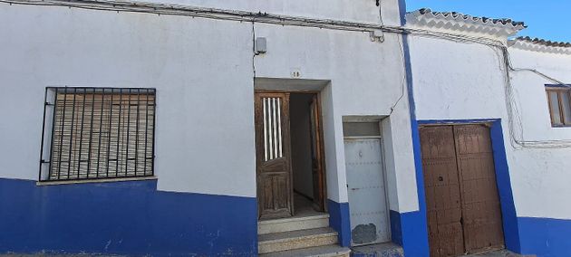 Foto 2 de Casa en venda a calle Dulce de 3 habitacions amb terrassa i calefacció