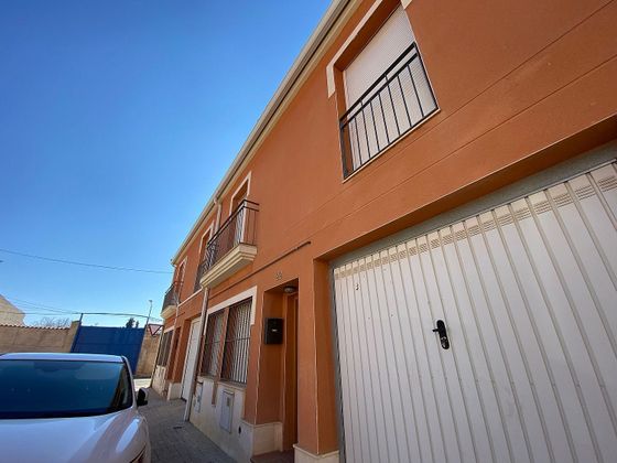 Foto 2 de Venta de chalet en Argamasilla de Alba de 3 habitaciones con terraza y balcón