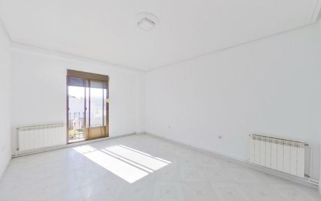 Foto 1 de Pis en venda a Herencia de 3 habitacions amb terrassa i garatge